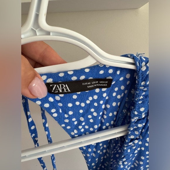 Zara dress - Picture 3 of 3